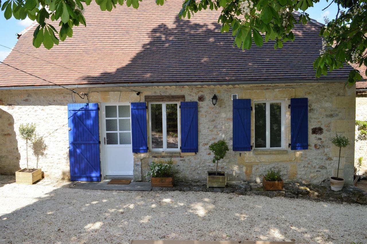 Aux Volets Bleus Chez Mark & Sylvie 胡菲涅克 外观 照片